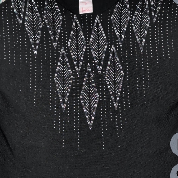 Elegant Black Top with Silver Accents - Picture 2 of 8